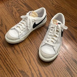 Nike Blazer Low
